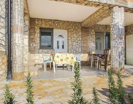 Zora Διαμέρισμα Μεντουλίν